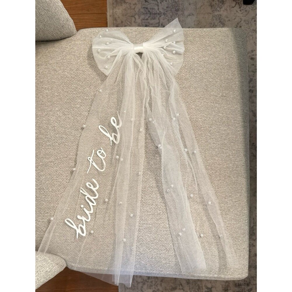 Bride to be bow